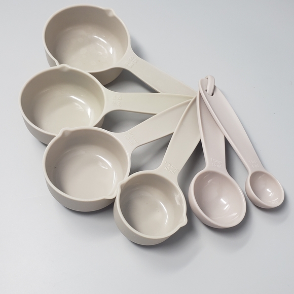 6-Piece Measuring Cups & Spoon Set - Picture 3 of 8